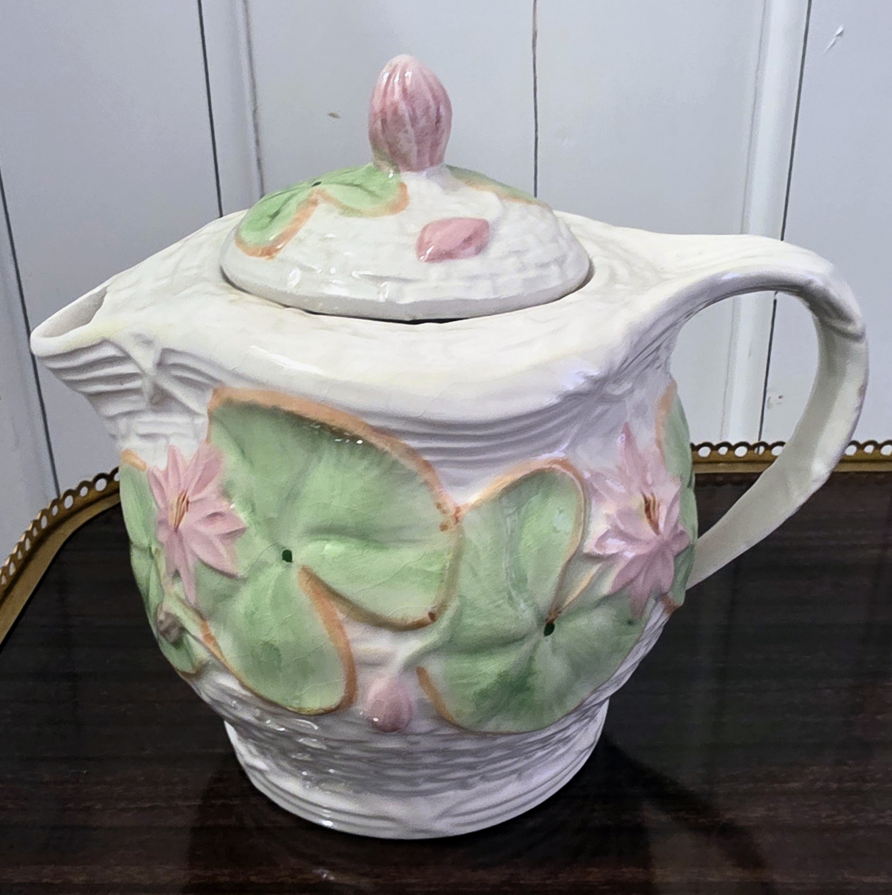 A Water Lilly Teapot